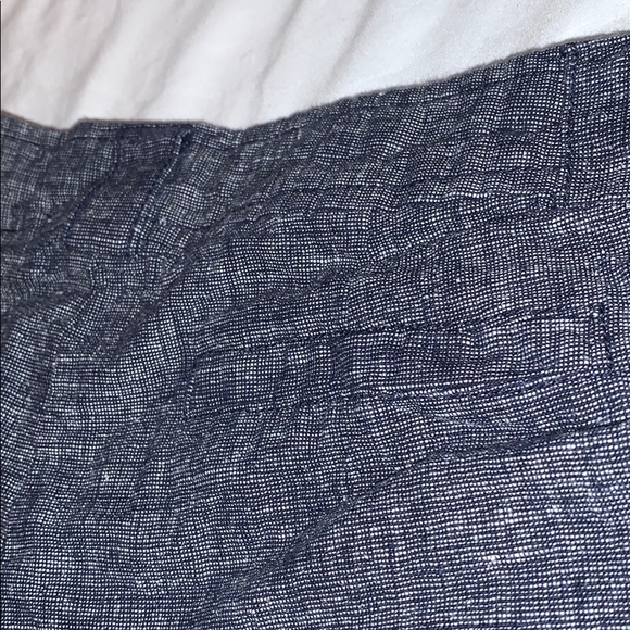 Black and white shorts - Picture 4 of 6